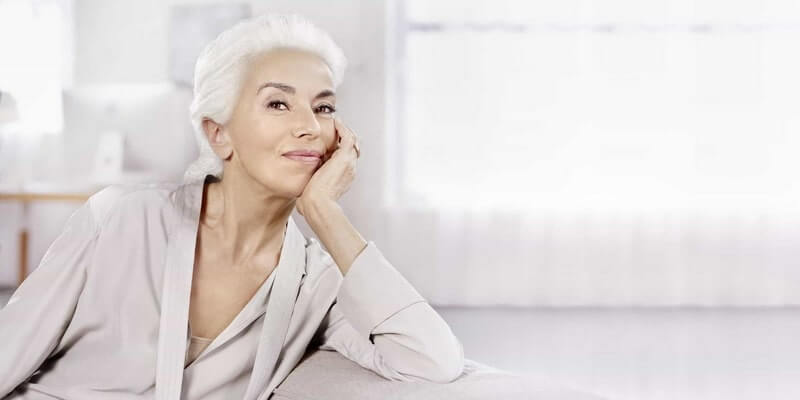 Femme 50 ans et plus