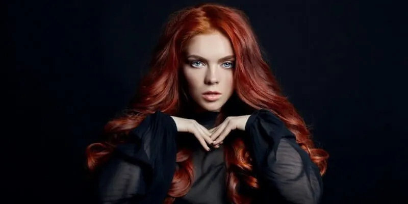 Ce qui Rend les Femmes aux Cheveux roux Superbes