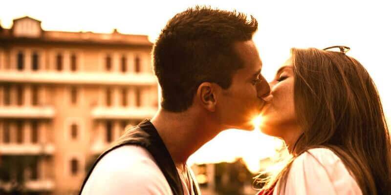 Embrasser au premier rendez-vous