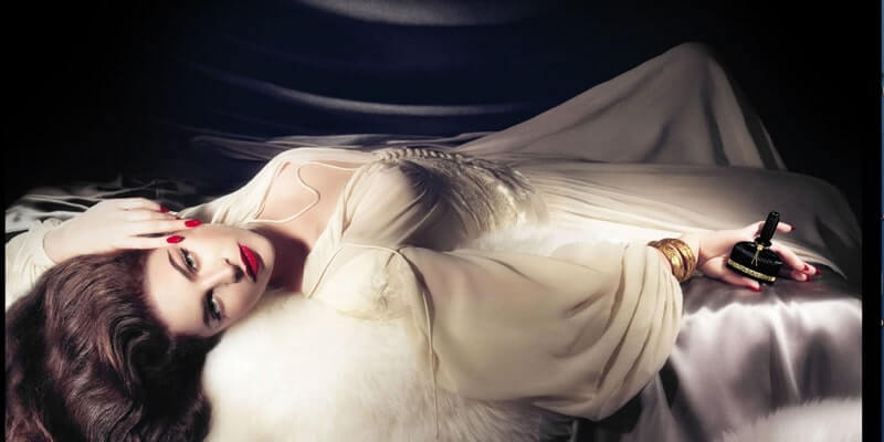 Description D'une Femme Fatale